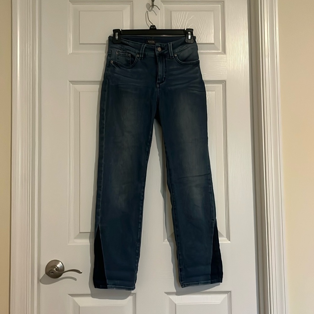 Boot cut ankle jeans